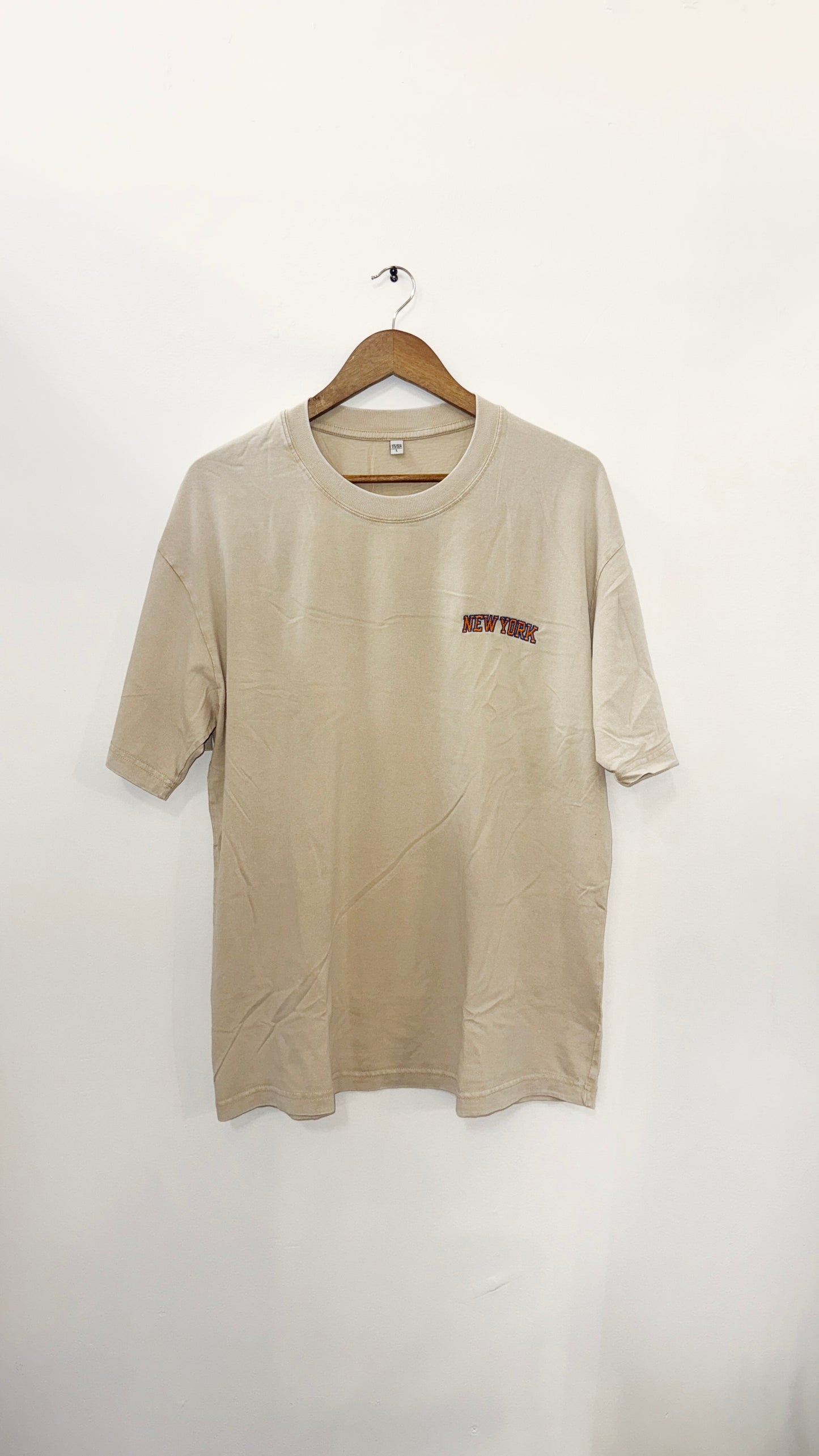 *NEW* Knicks NY Embroidered Tee WH
