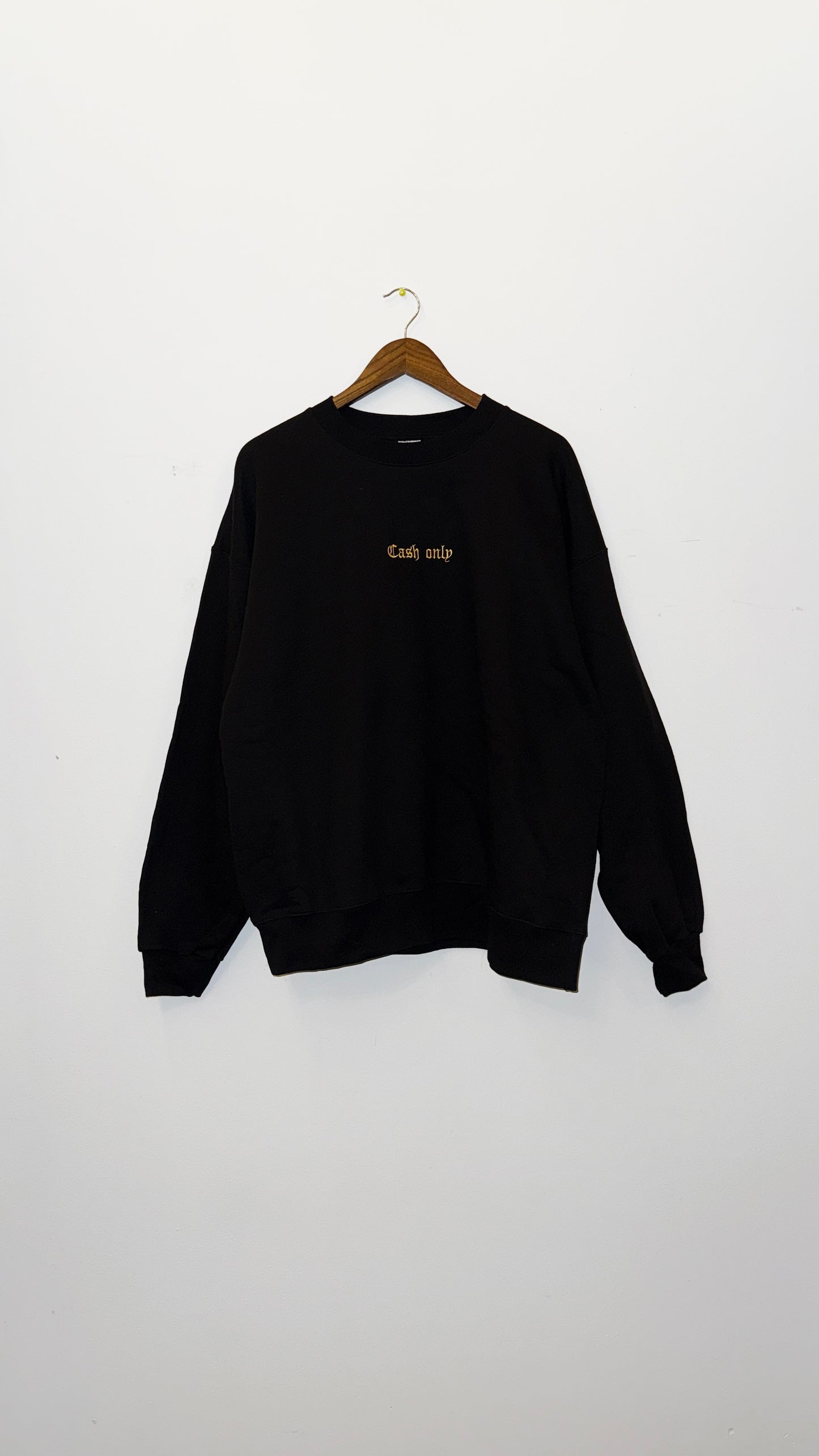 IMT Cash only crewneck bk