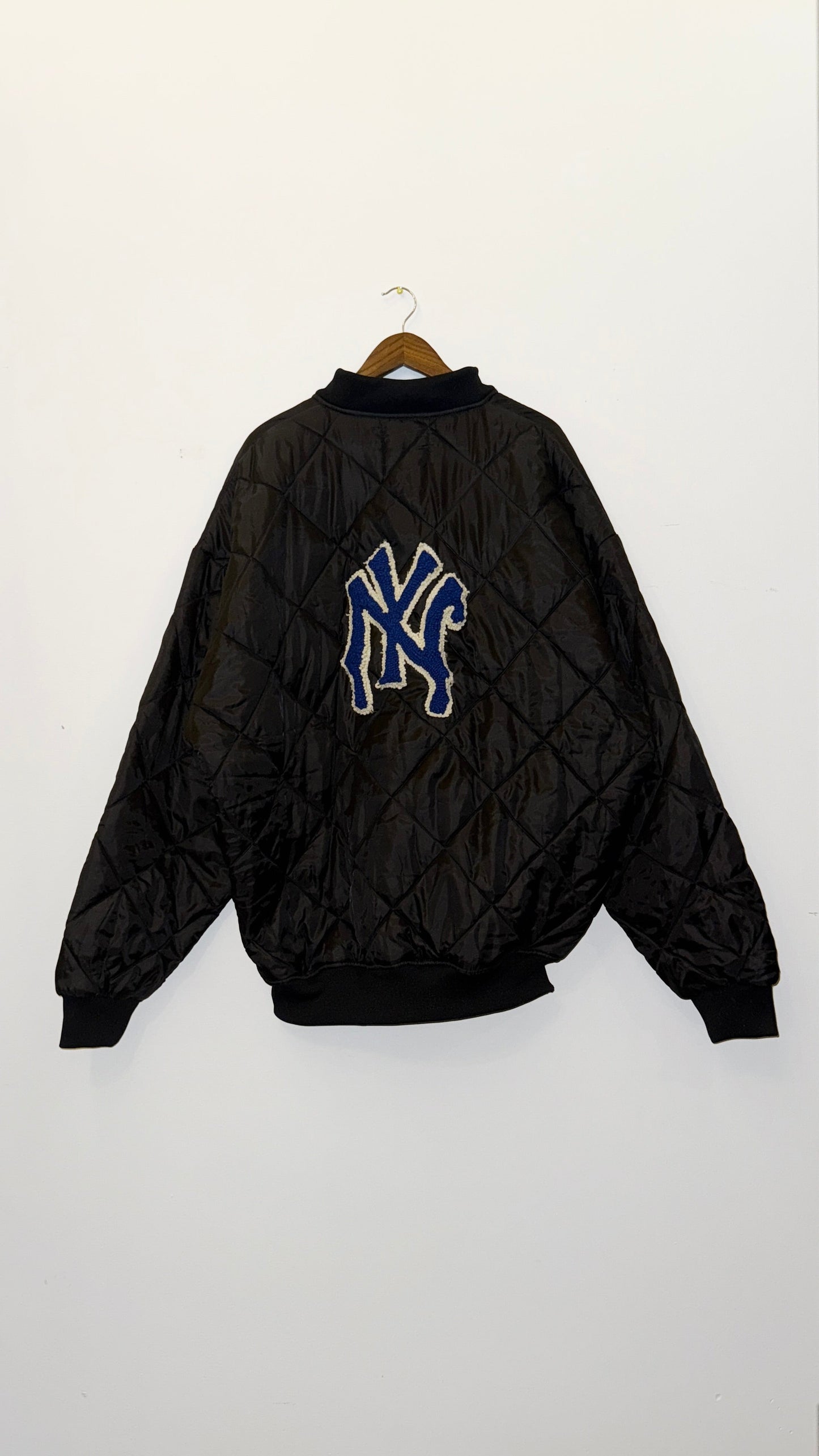 IMT 1/1 hand knitted patch quilted jk dripping NY