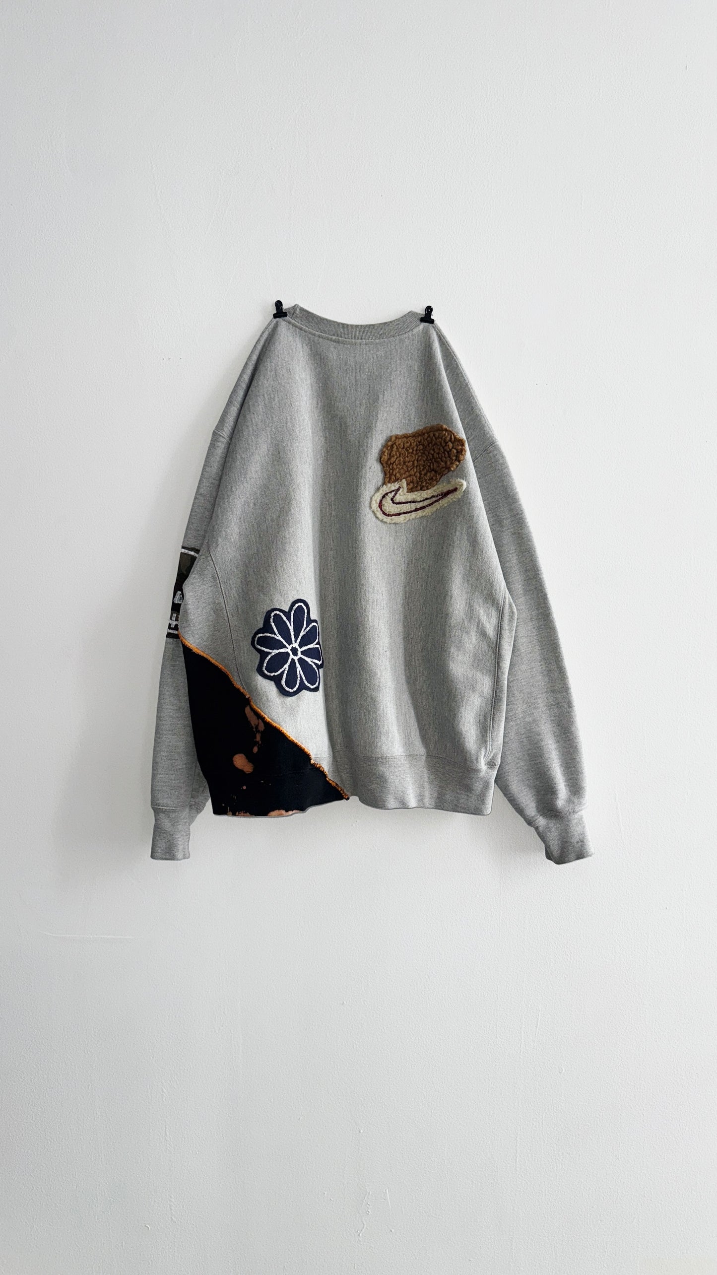 1/1 Reworked bleached dye crew neck grey