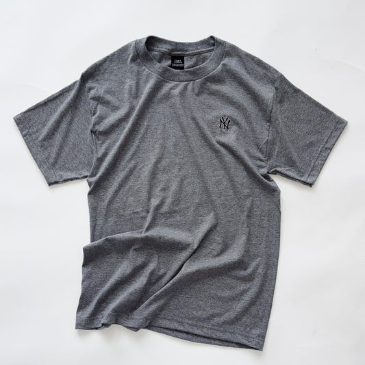 IMT embroidered dripping NY tee GRY