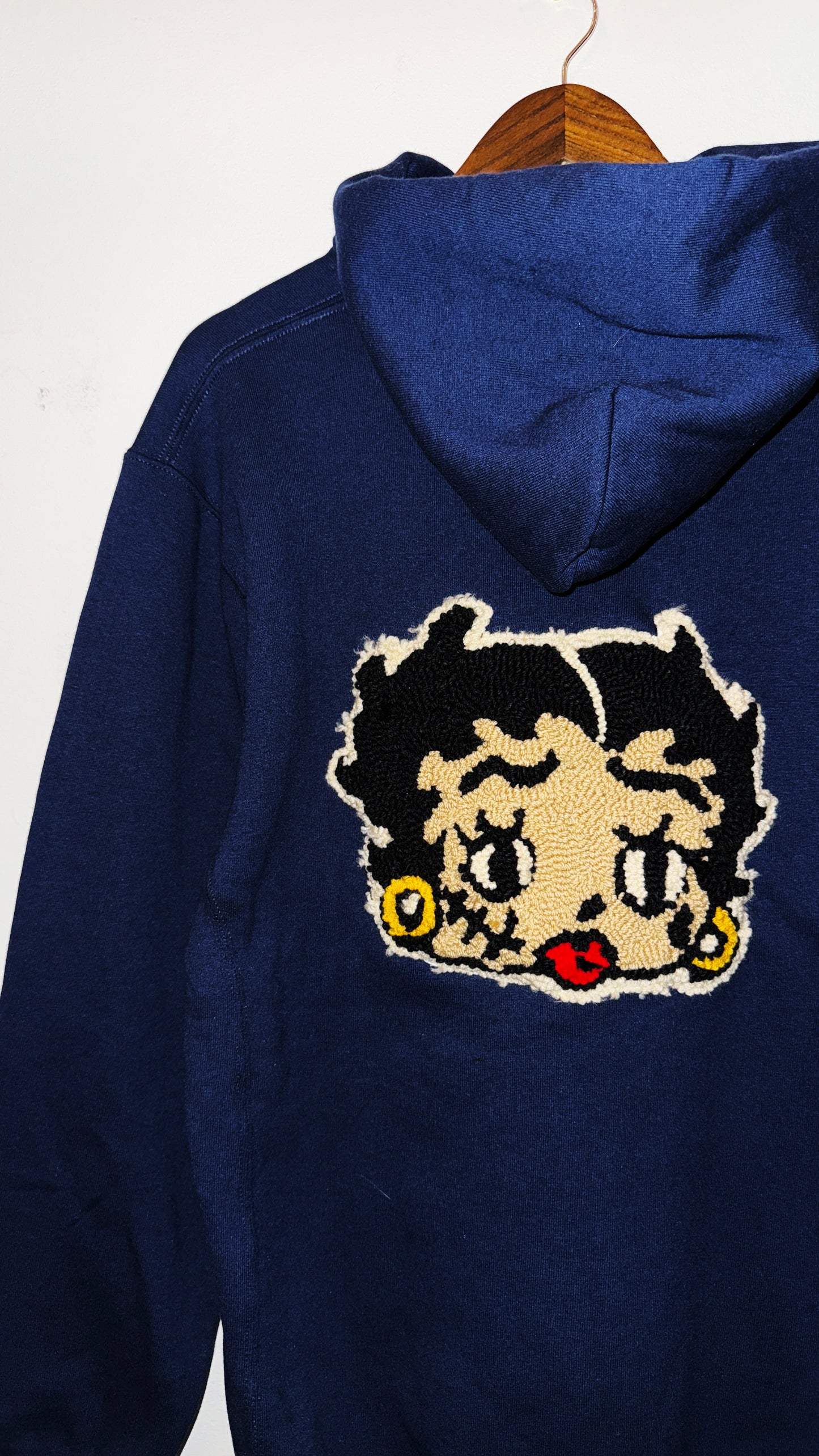 IMT 1/1 hand knitted patch hoodie Betty