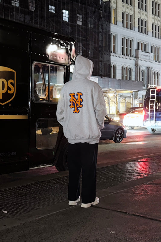 IMT Hand knitted patch hoodie Mets grey