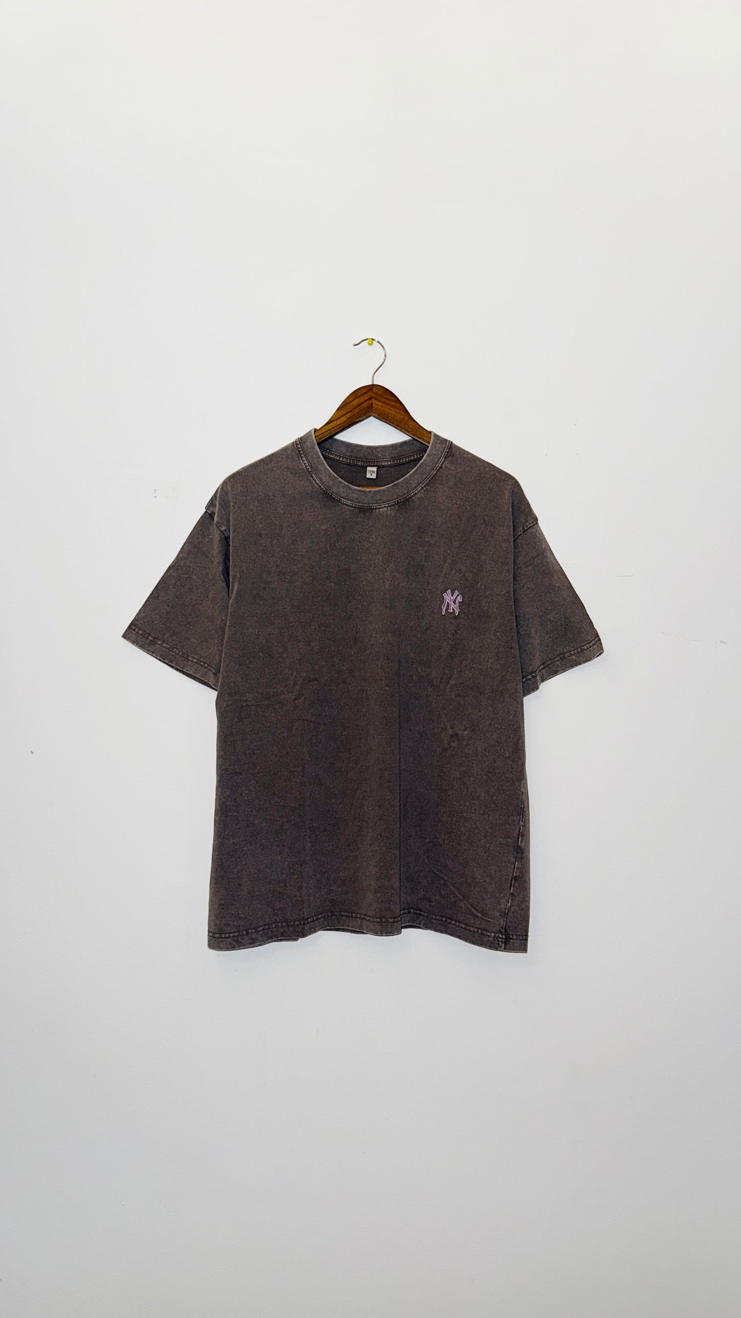 IMT Vintage washed embroidered dripping NY S/S T gry