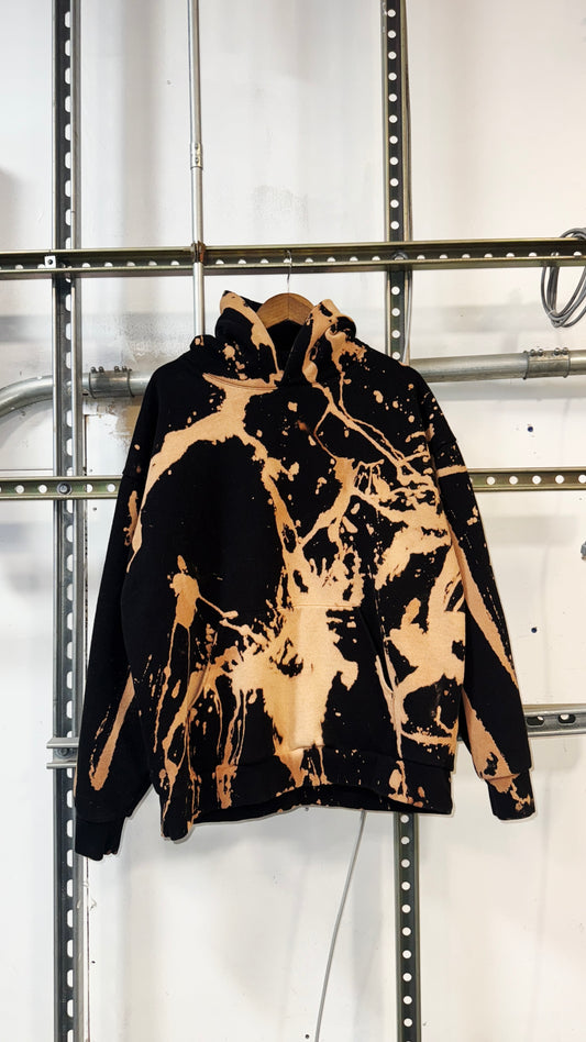 IMT Bleach dyed hoodie classic black