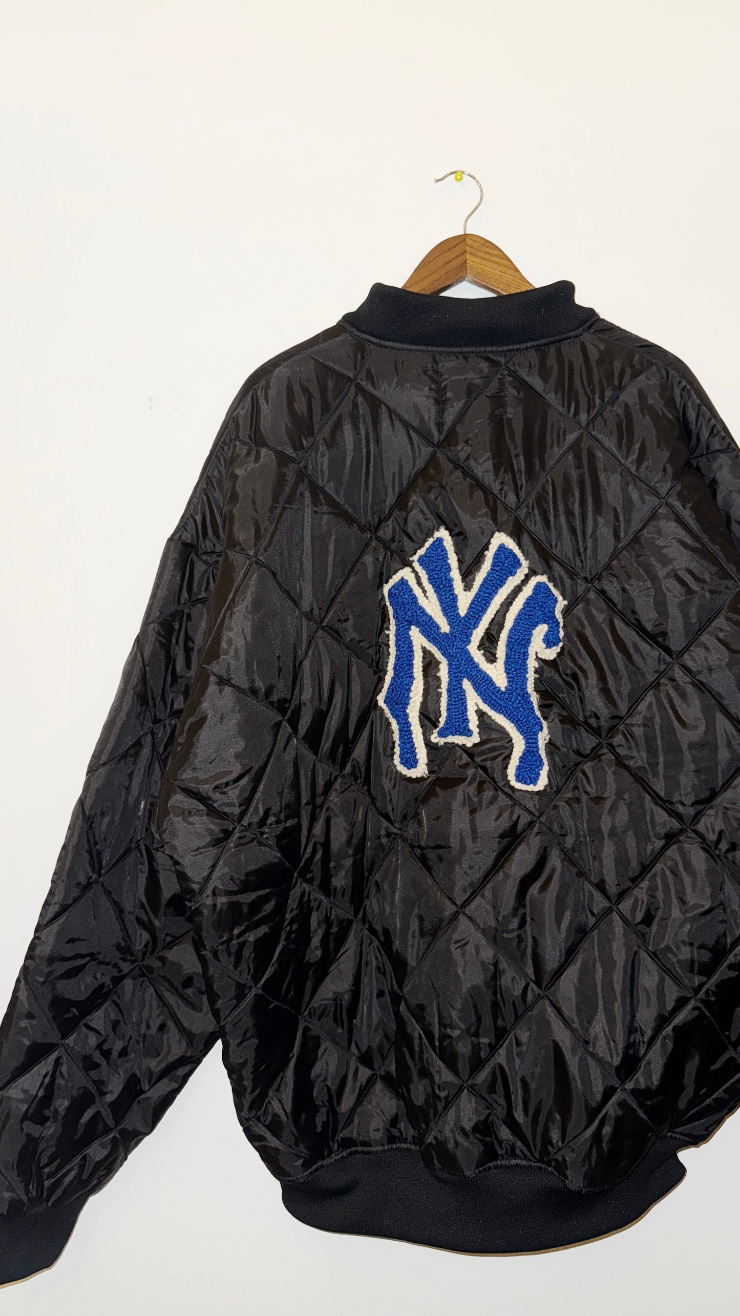 IMT 1/1 hand knitted patch quilted jk dripping NY