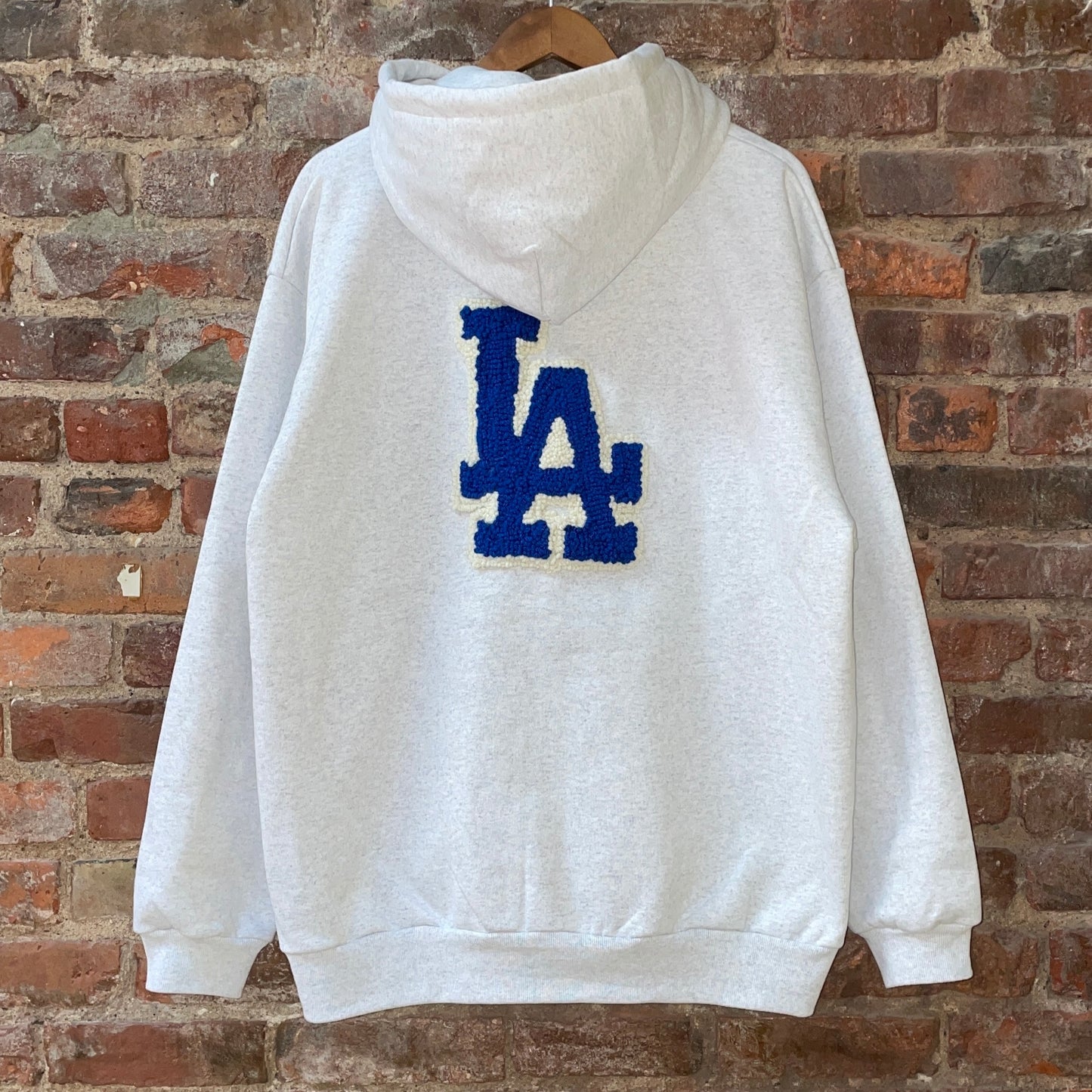 IMT hand knitted patch hoodie LA grey