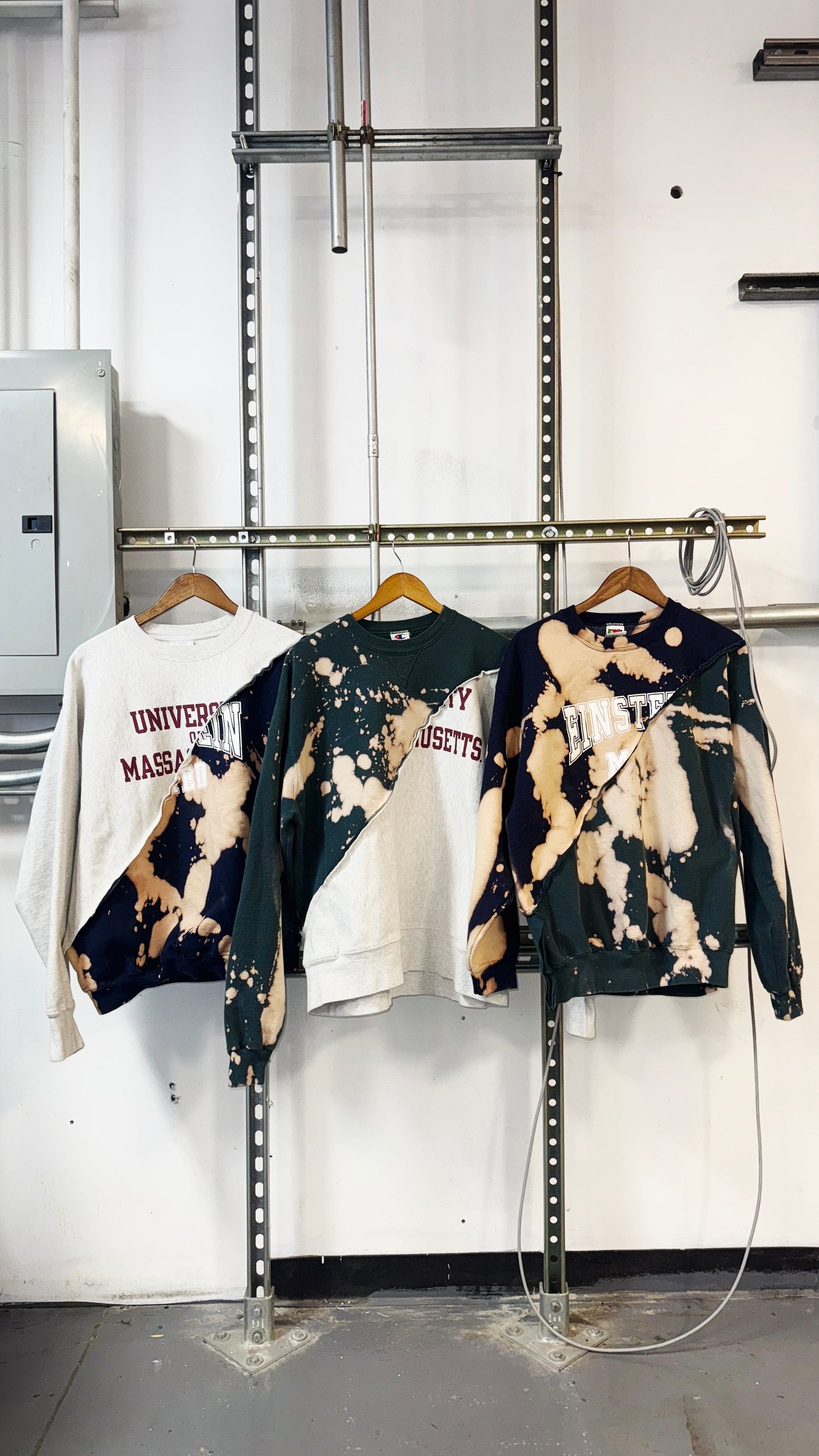 1/1 Reworked vintage crewneck double 4