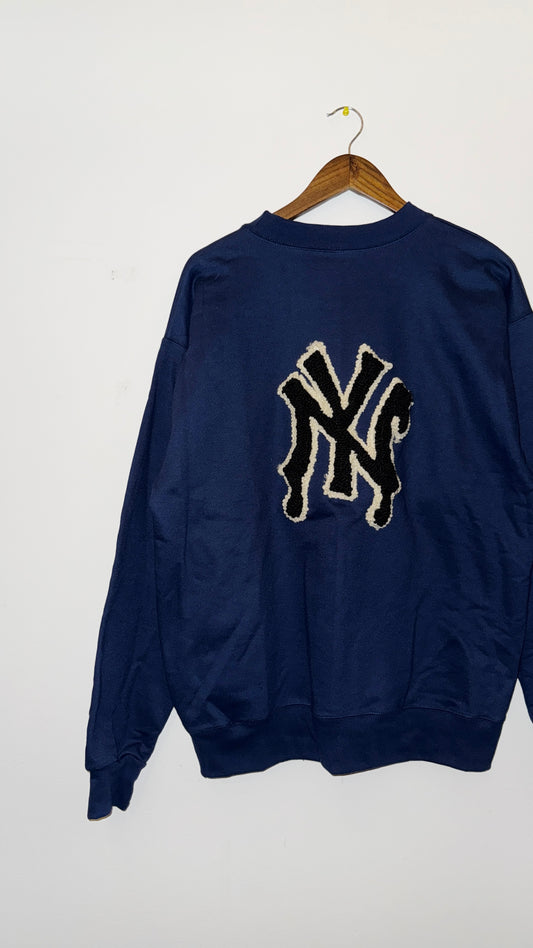 IMT hand knitted patch crewneck dripping NY nvy