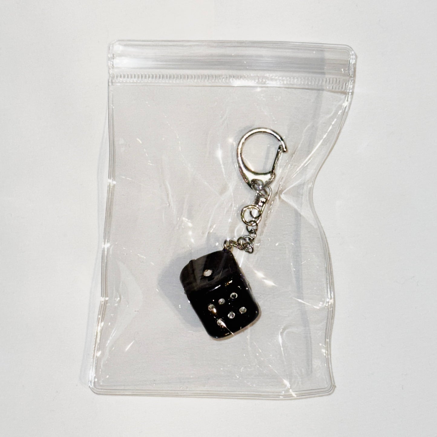 IMT Key chain black dice