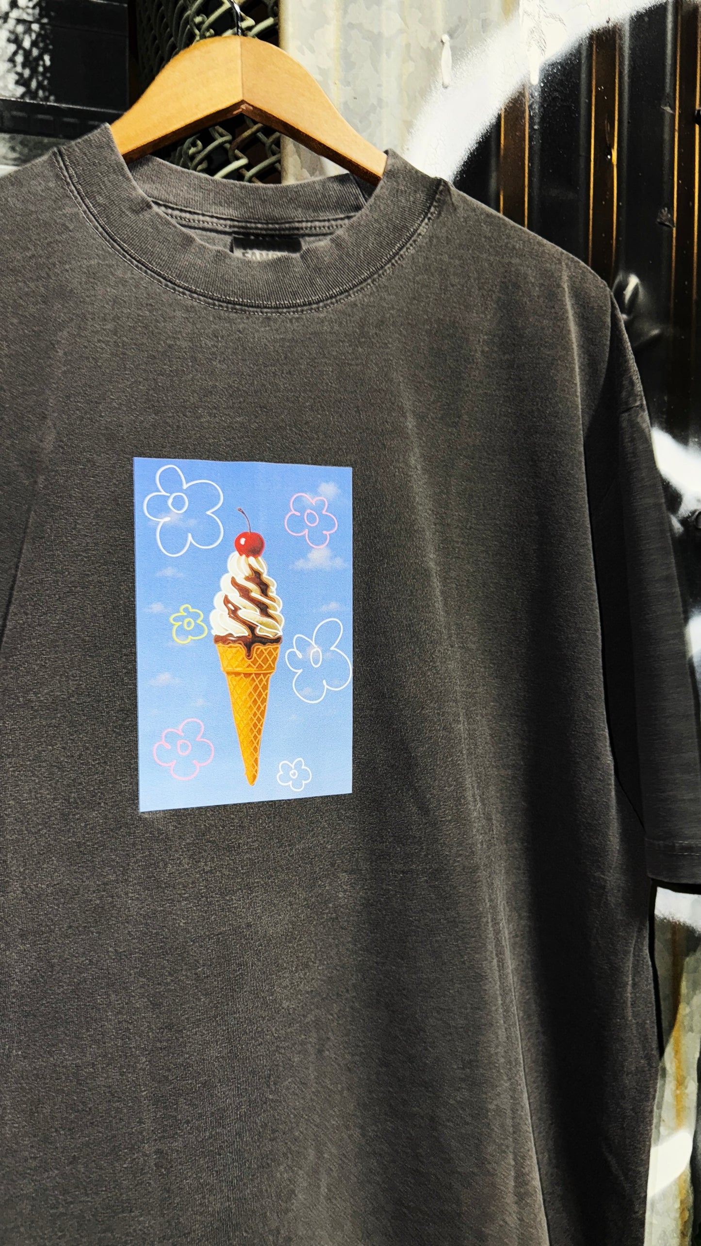*NEW* Happy ice cream tee charcoal
