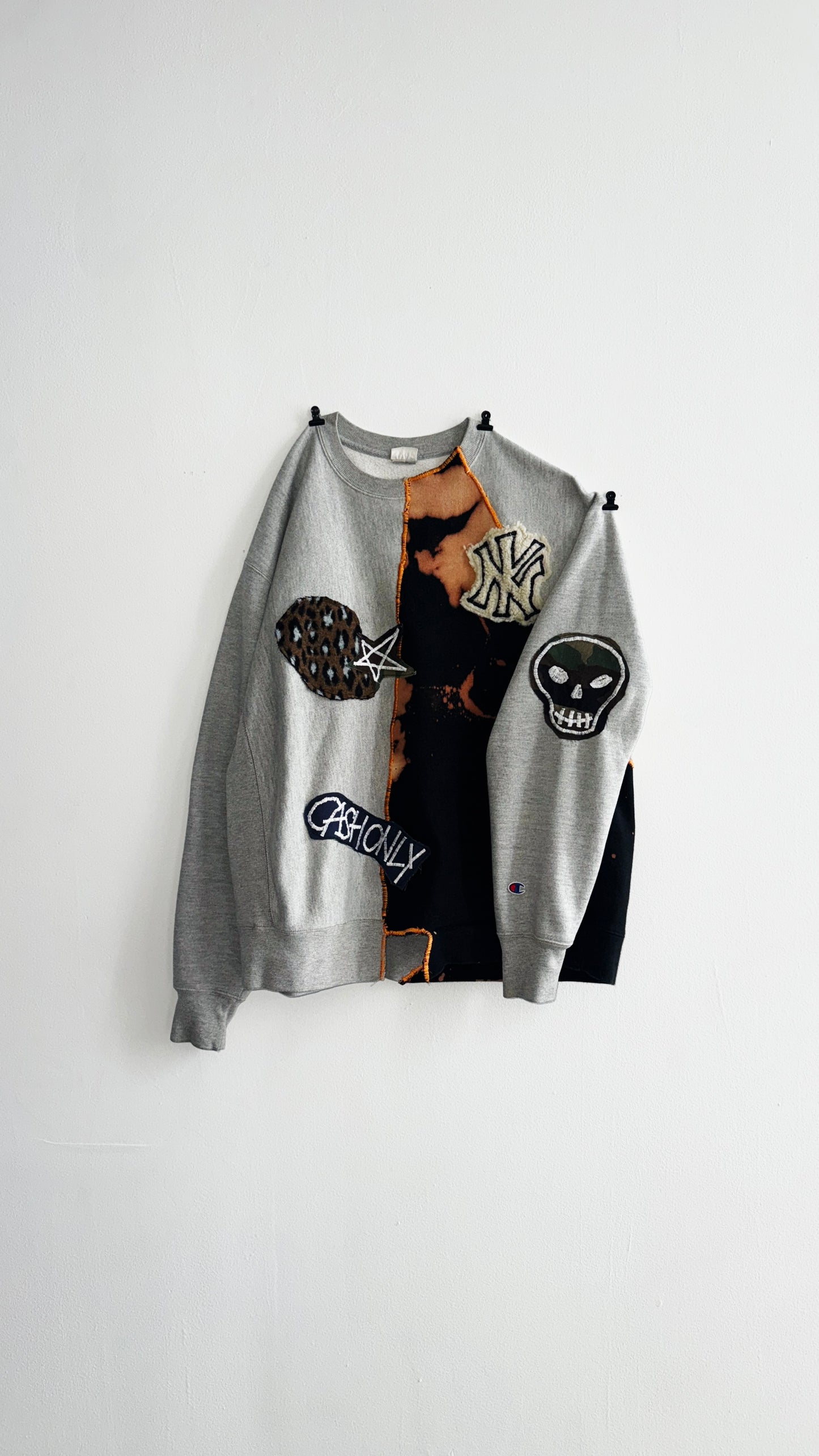 1/1 Reworked bleached dye crew neck grey